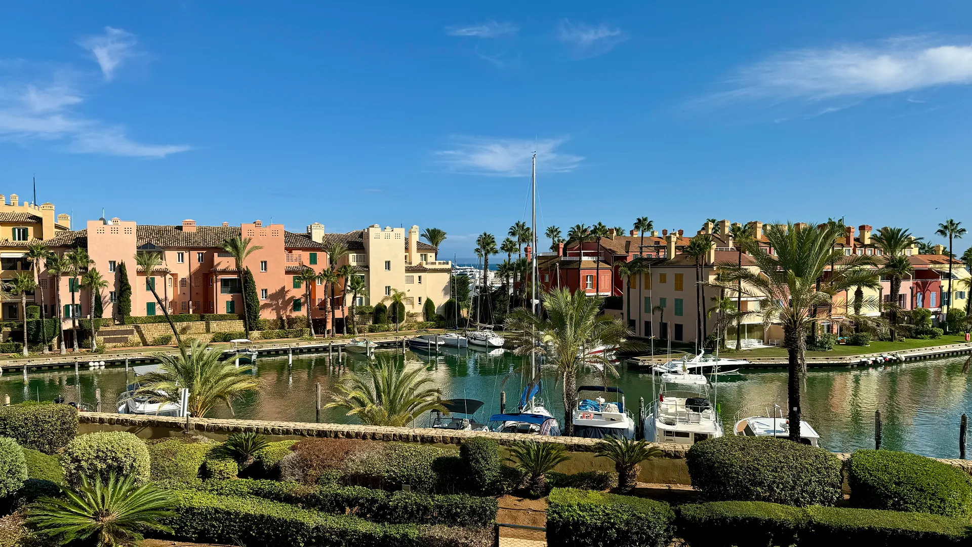 port and boats in Sotogrande